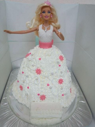 Customized+Cake
