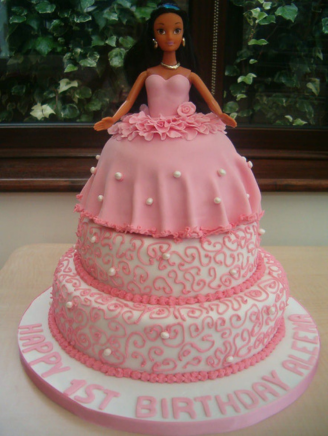 Customized+Cake