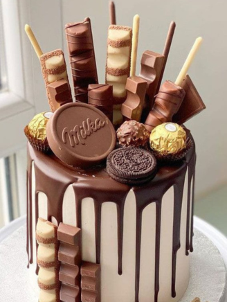Customized+Cake