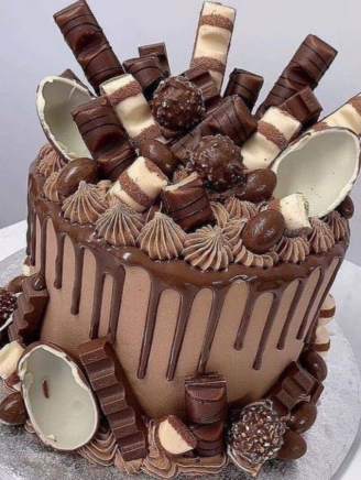Customized+Cake