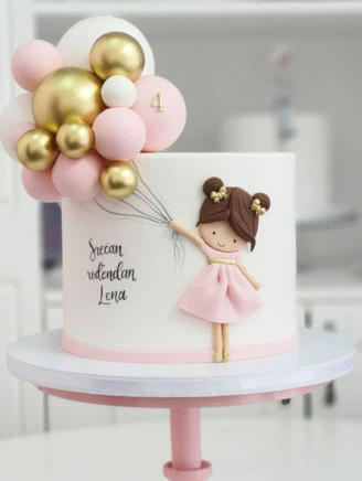 Customized+Cake
