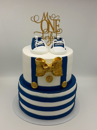 Customized+Cake