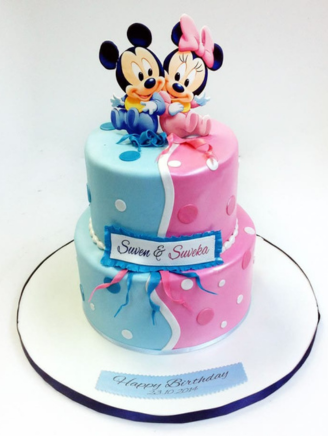 Customized+Cake