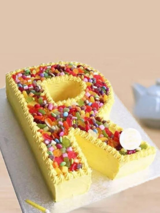 Customized+Cake