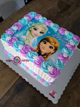Customized+Cake